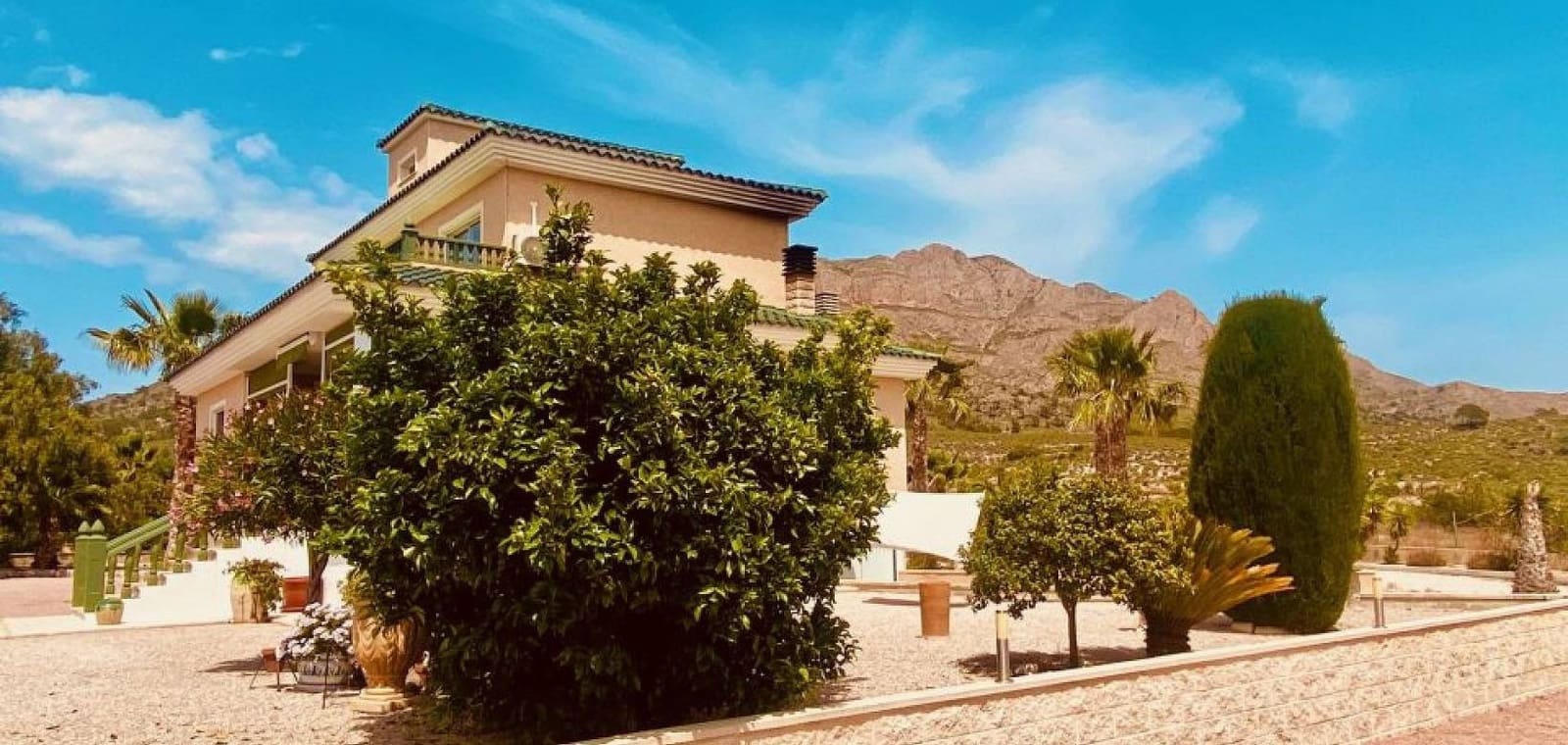 4 soveværelse Villa til salg i Macisvenda med swimmingpool - € 475.000 (Ref: 9823860)