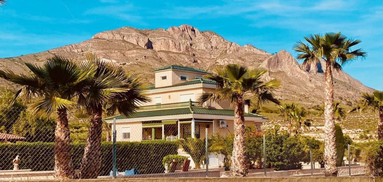 4 soveværelse Villa til salg i Macisvenda med swimmingpool - € 475.000 (Ref: 9823860)