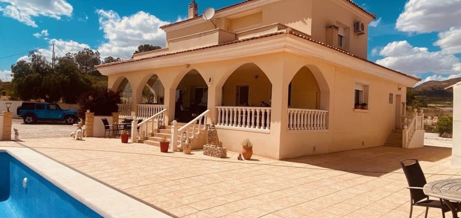4 slaapkamer Villa te koop in Macisvenda met zwembad - € 479.000 (Ref: 9832862)