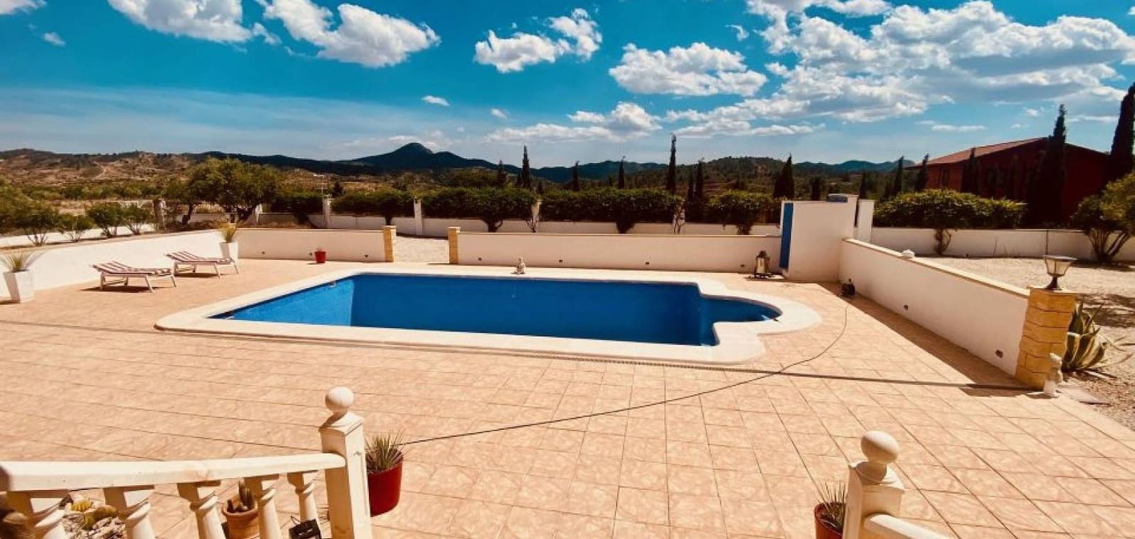 4 slaapkamer Villa te koop in Macisvenda met zwembad - € 479.000 (Ref: 9832862)