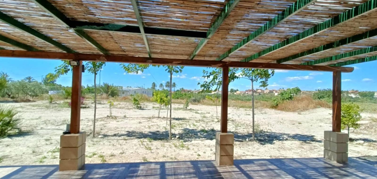 3 bedroom Villa for sale in Mahoya with garage - € 275,000 (Ref: 9834541)
