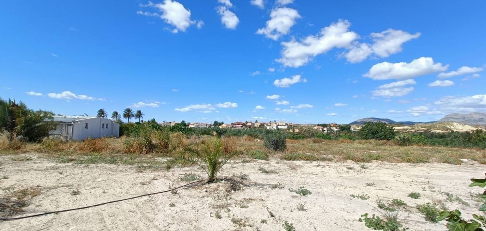 3 bedroom Villa for sale in Mahoya with garage - € 275,000 (Ref: 9834541)