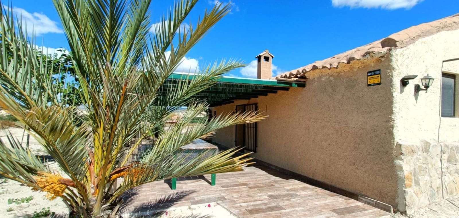 3 bedroom Villa for sale in Mahoya with garage - € 275,000 (Ref: 9834541)