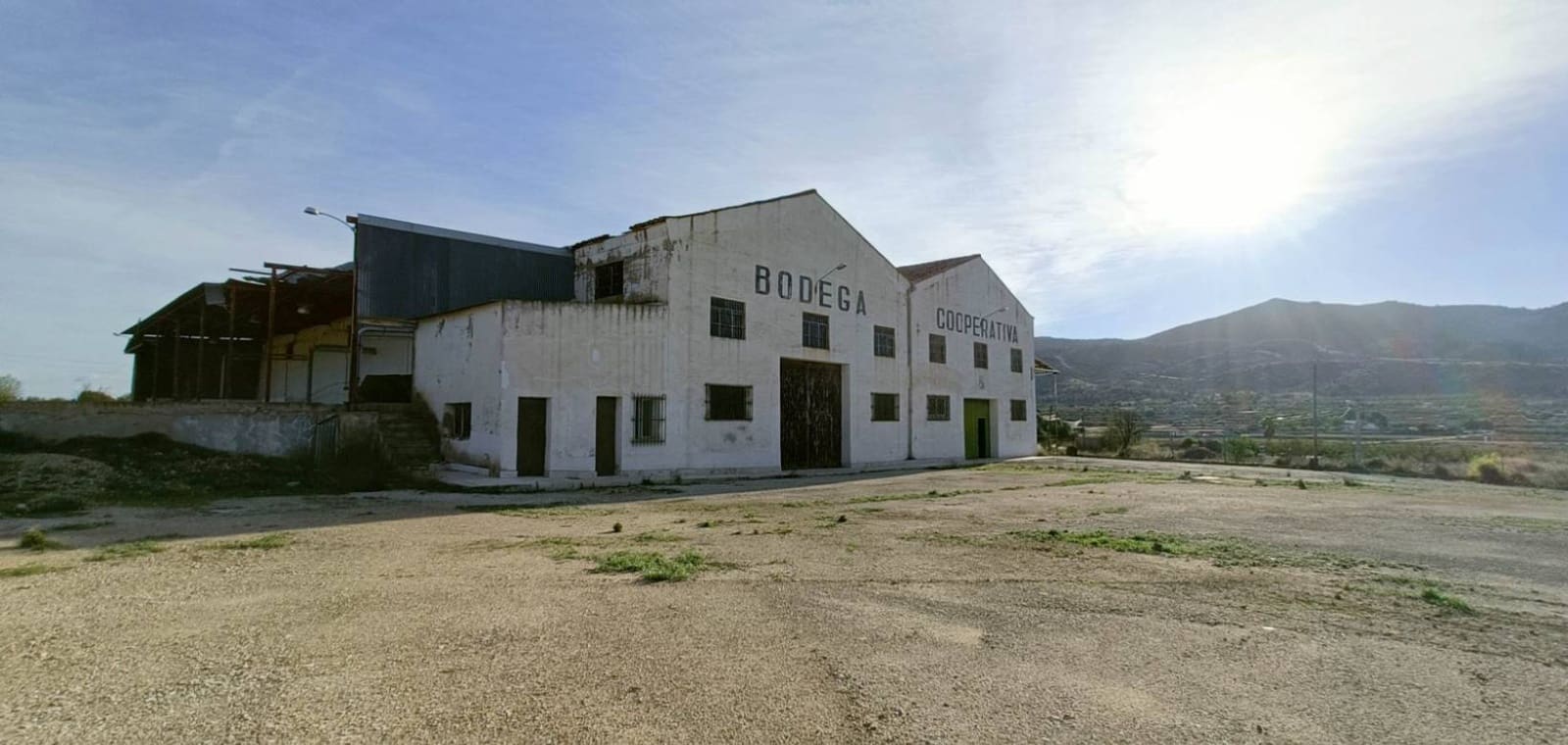 Commercial for sale in Hondon de los Frailes - € 300,000 (Ref: 9854388)
