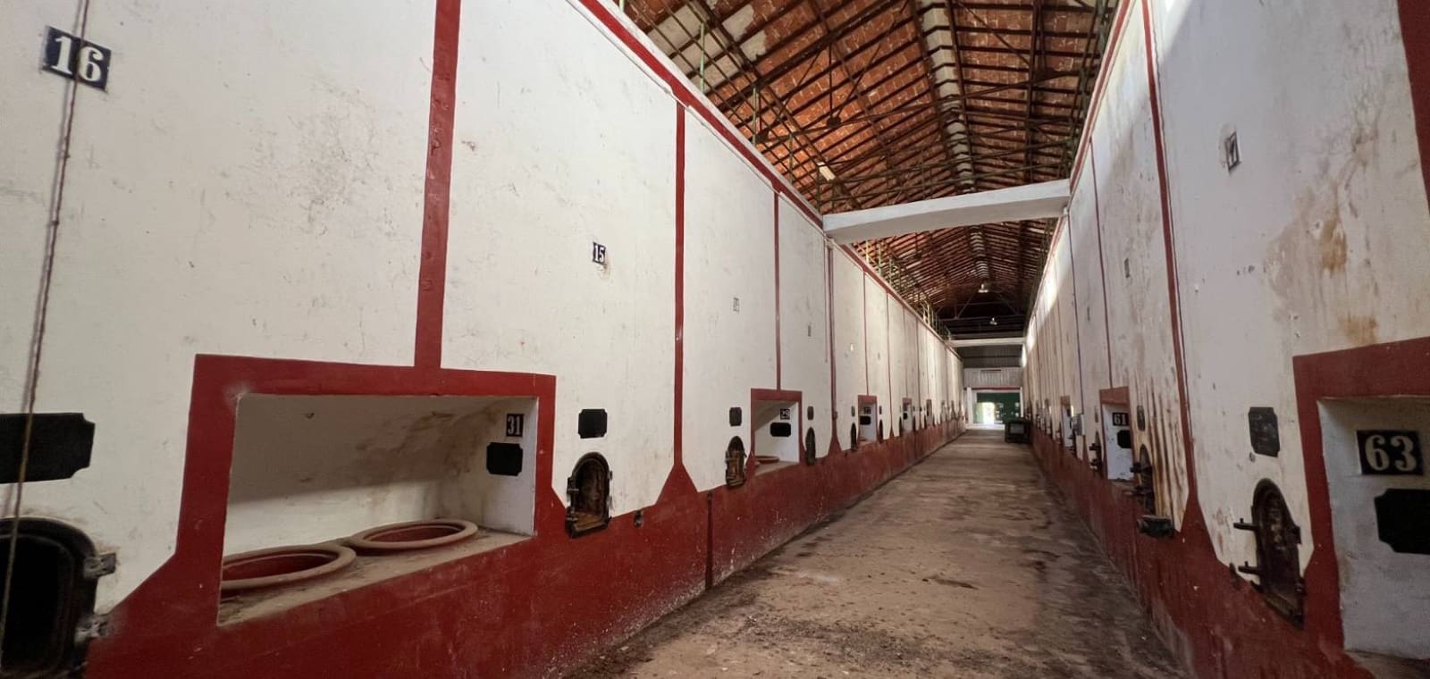 Commercial for sale in Hondon de los Frailes - € 300,000 (Ref: 9854388)