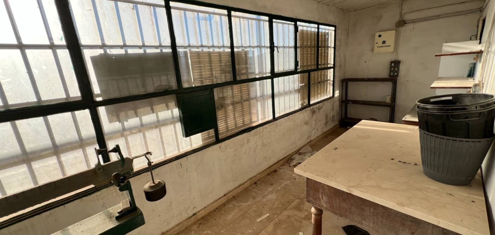 Commercial for sale in Hondon de los Frailes - € 300,000 (Ref: 9854388)