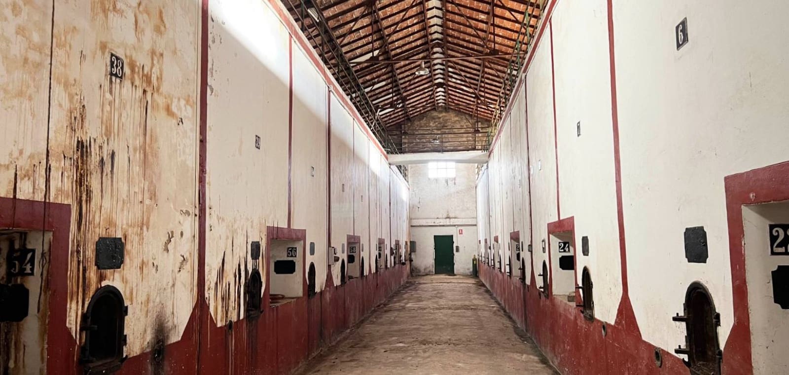 Commercial for sale in Hondon de los Frailes - € 300,000 (Ref: 9854388)
