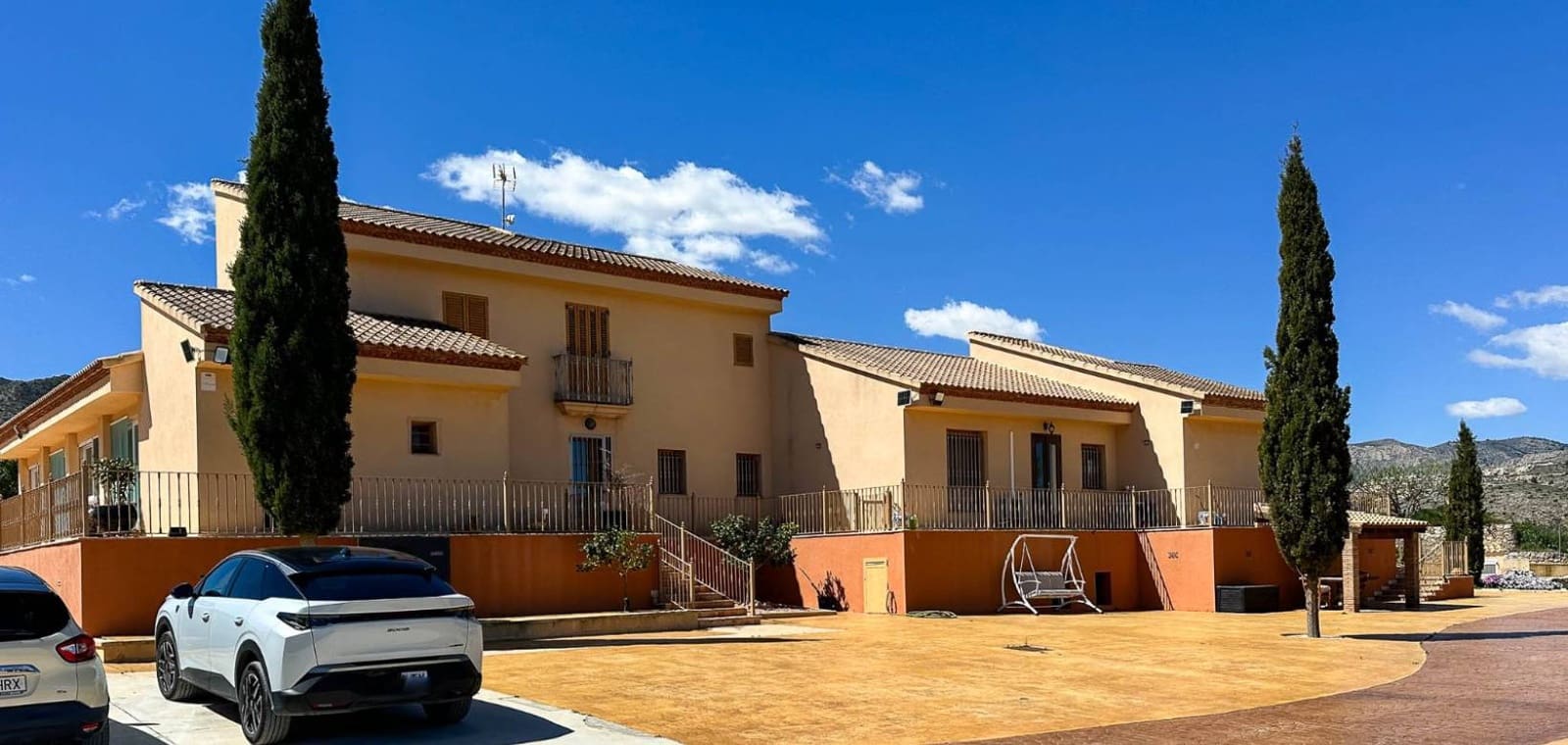 6 slaapkamer Villa te koop in La Romana met zwembad garage - € 765.000 (Ref: 9858218)