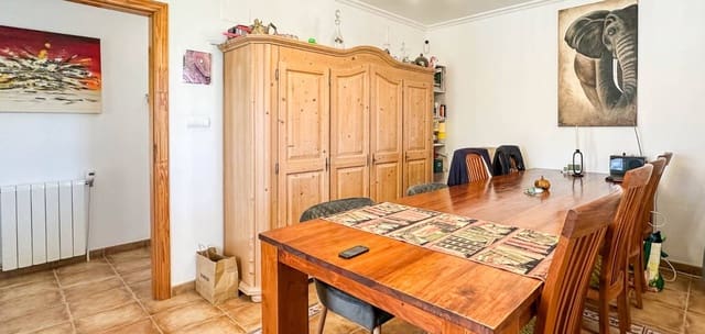 6 slaapkamer Villa te koop in La Romana met zwembad garage - € 765.000 (Ref: 9858218)