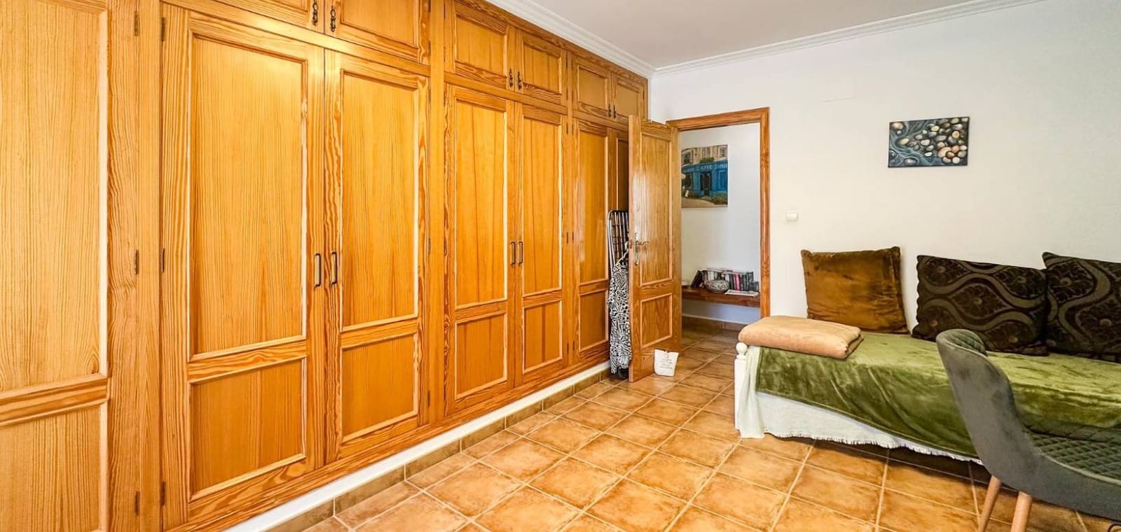 6 slaapkamer Villa te koop in La Romana met zwembad garage - € 765.000 (Ref: 9858218)