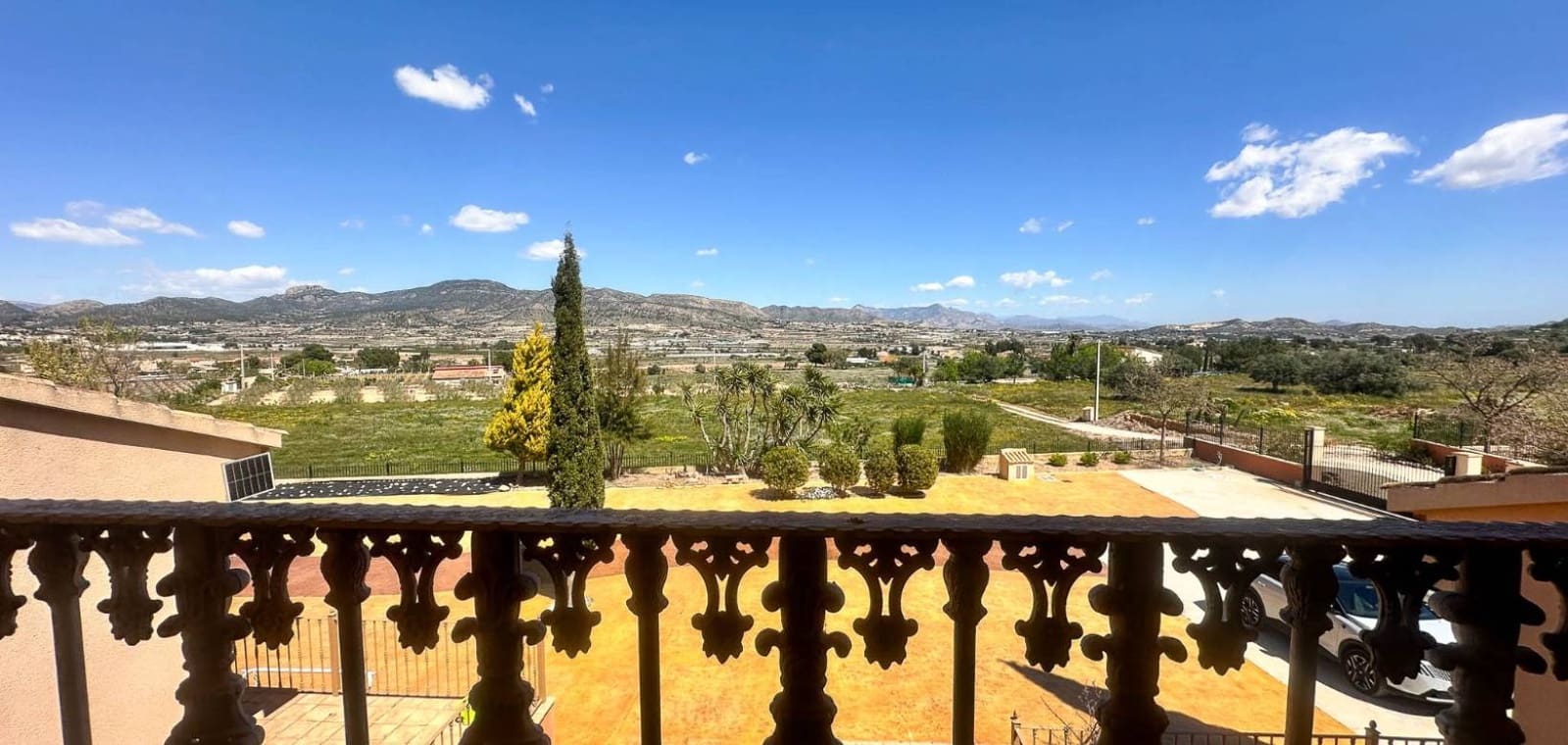 6 slaapkamer Villa te koop in La Romana met zwembad garage - € 765.000 (Ref: 9858218)