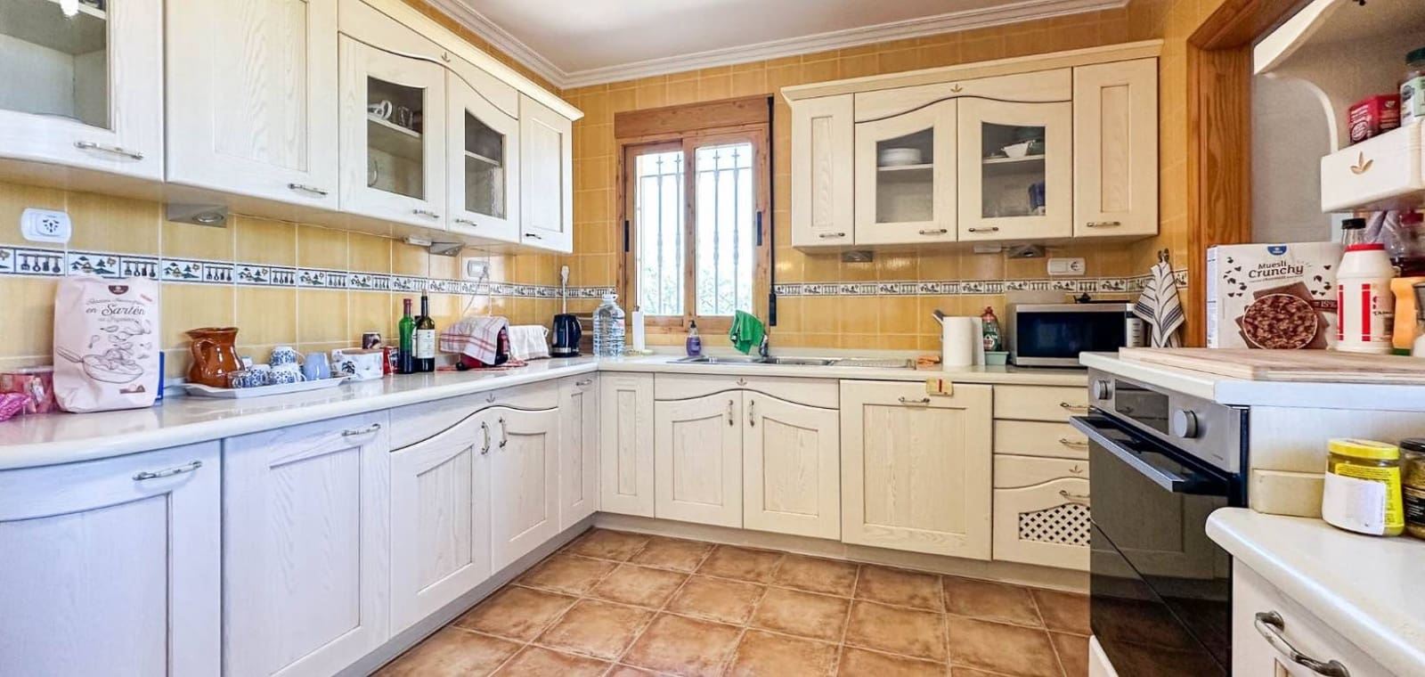 6 slaapkamer Villa te koop in La Romana met zwembad garage - € 765.000 (Ref: 9858218)