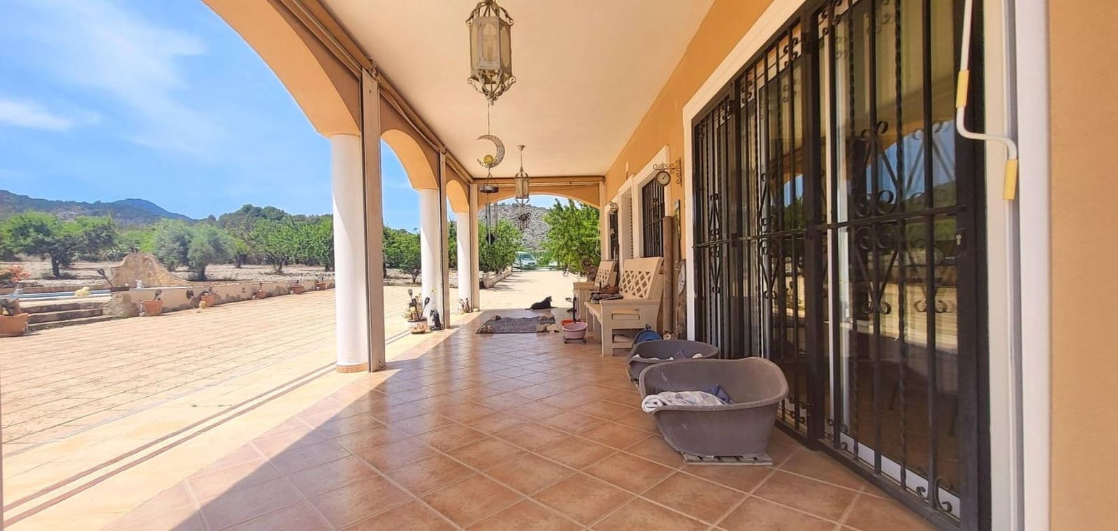 4 sovrum Villa till salu i Hondon de las Nieves - 425 000 € (Ref: 9883562)