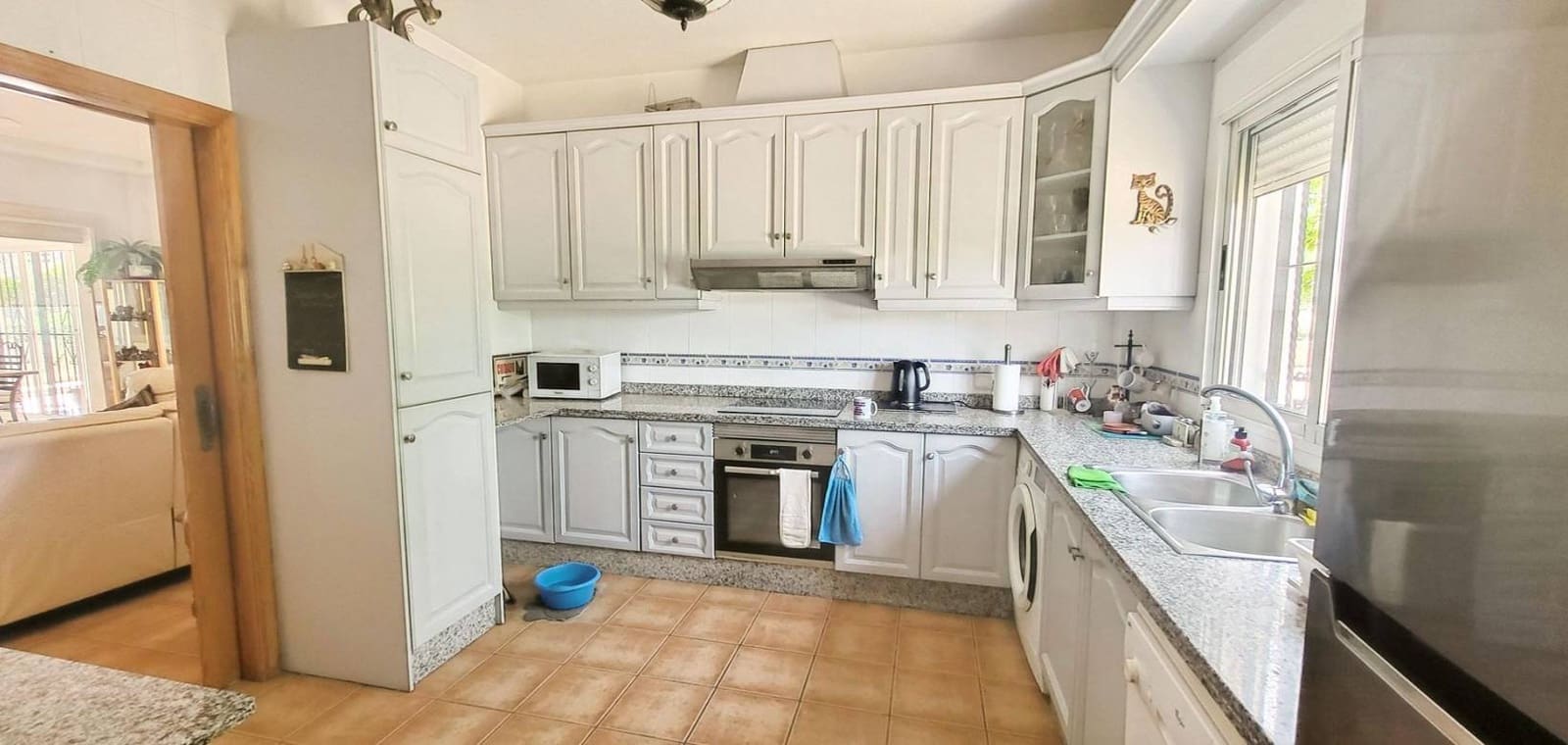 4 sovrum Villa till salu i Hondon de las Nieves - 425 000 € (Ref: 9883562)