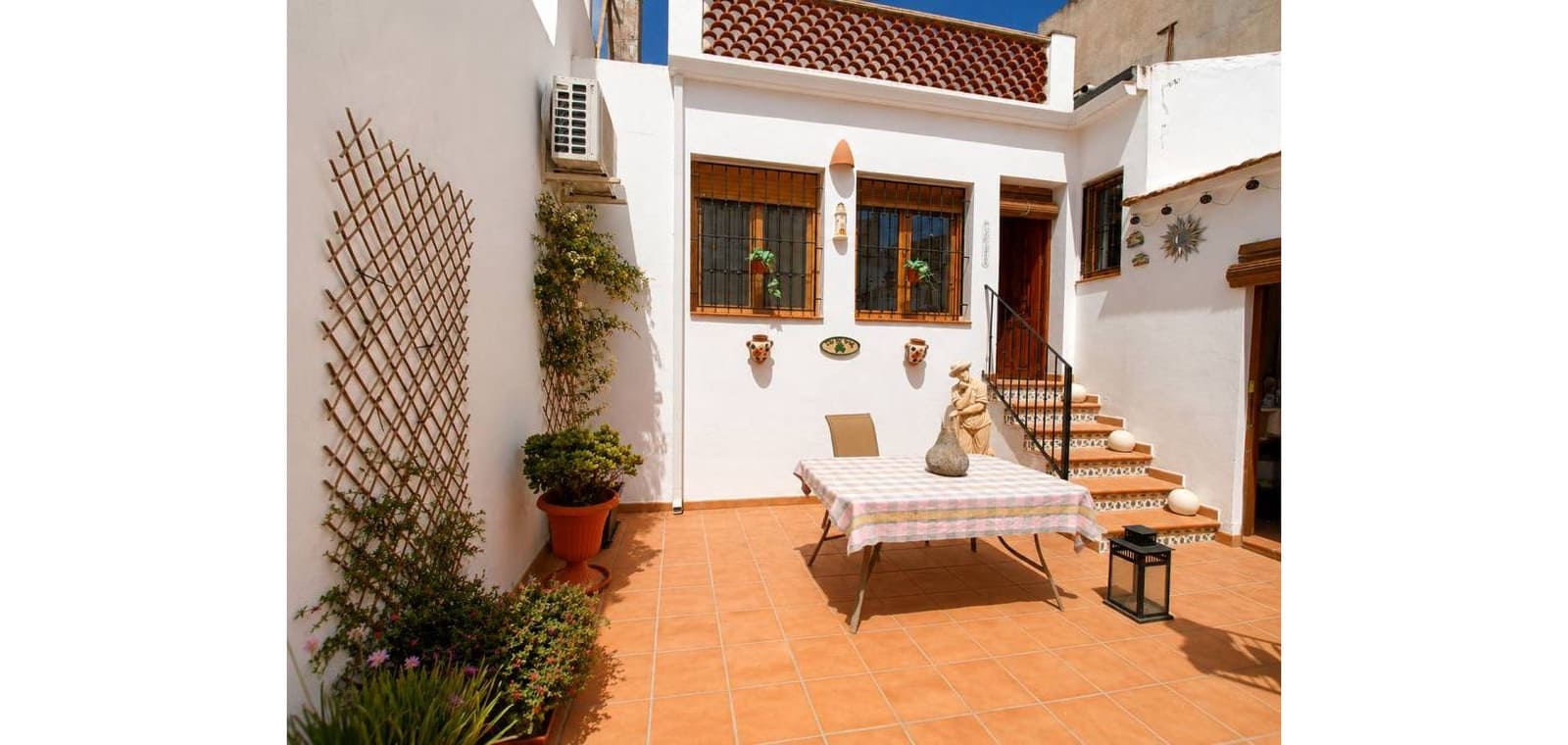 2 bedroom Townhouse for sale in La Romana - € 149,900 (Ref: 9883563)