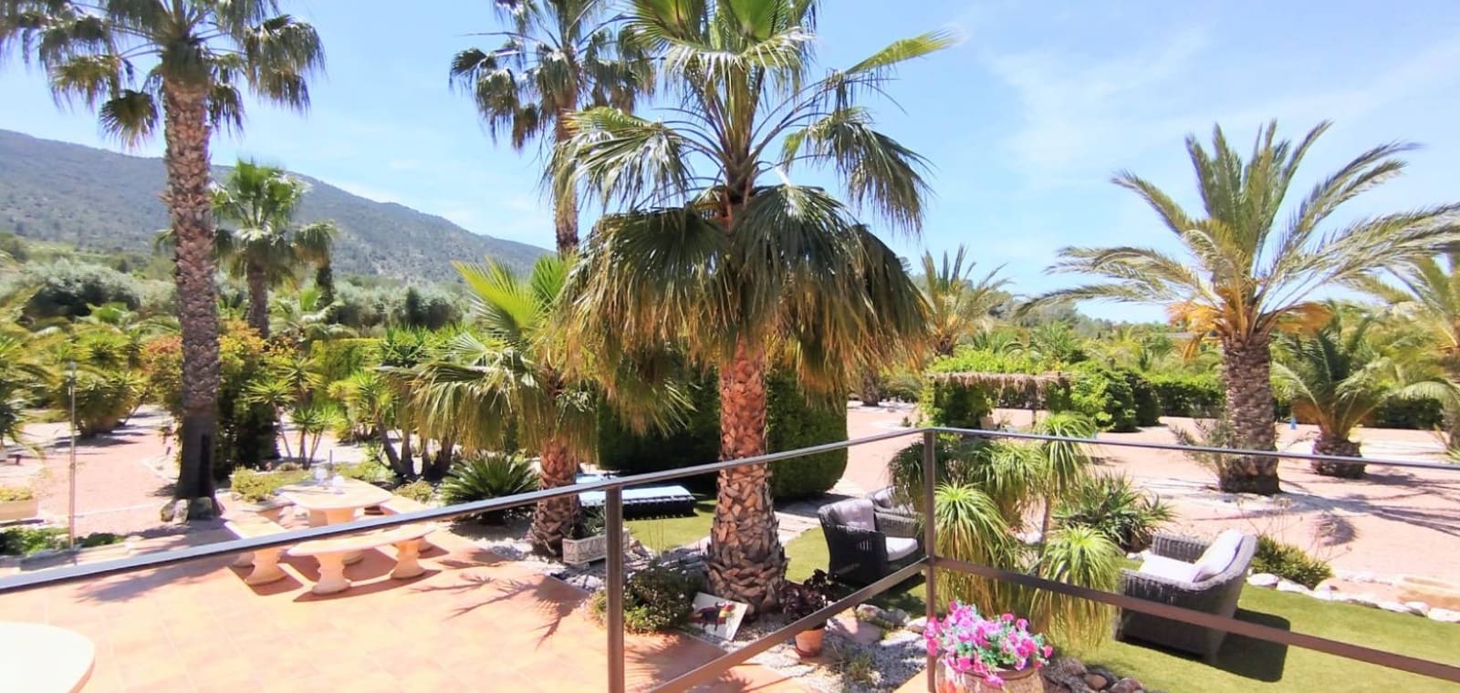 5 slaapkamer Villa te koop in Hondon de las Nieves met zwembad garage - € 475.000 (Ref: 9895426)