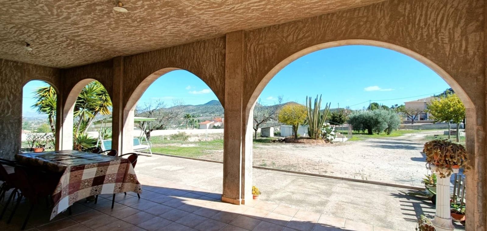 4 Zimmer Villa zu verkaufen in Hondon de los Frailes - 245.000 € (Ref: 9897225)