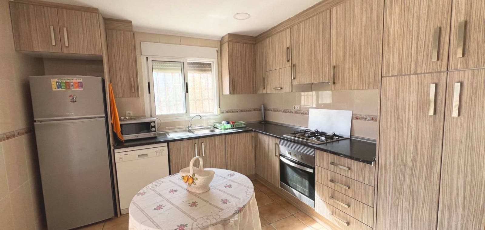 4 Zimmer Villa zu verkaufen in Hondon de los Frailes - 245.000 € (Ref: 9897225)