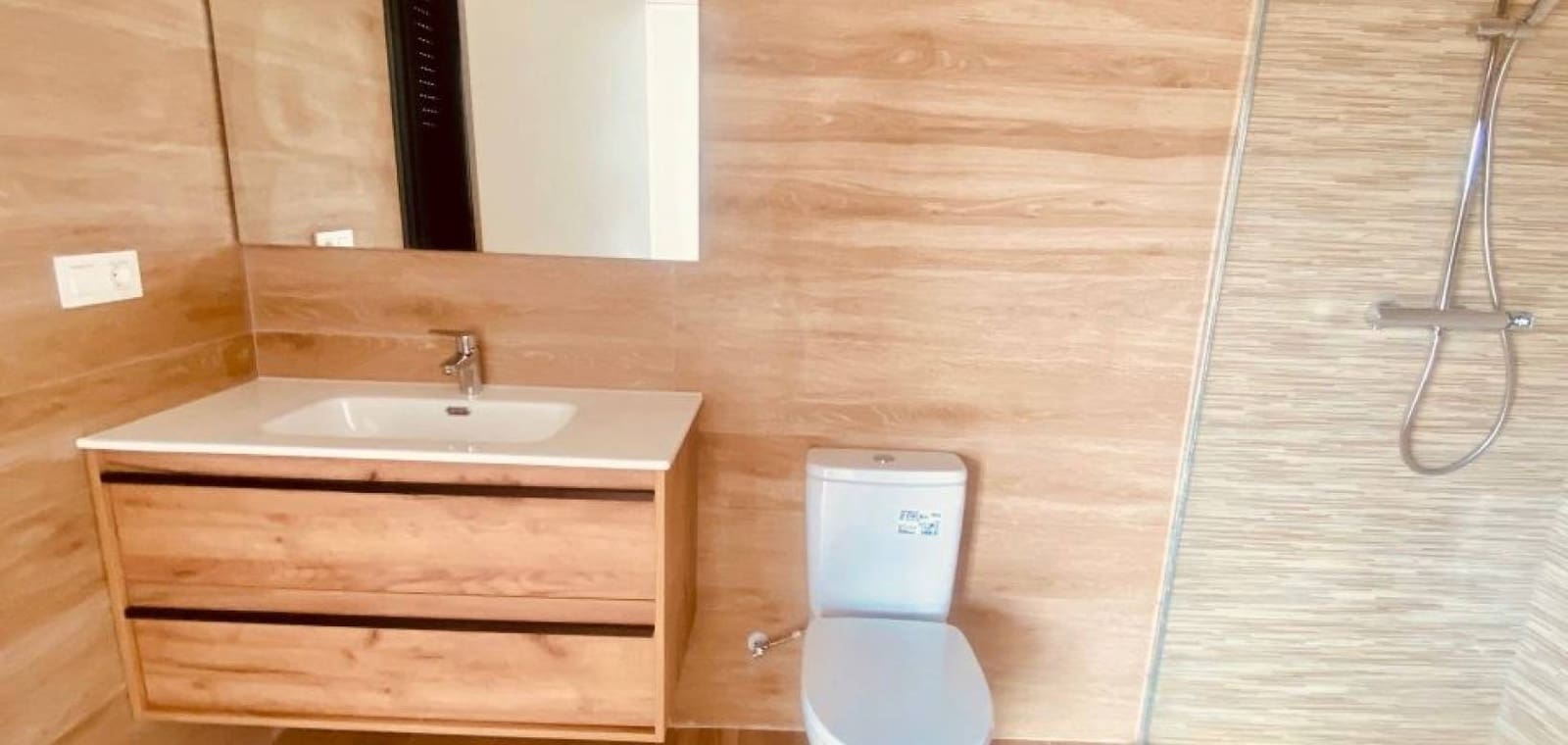 3 slaapkamer Villa te koop in Macisvenda met zwembad garage - € 384.950 (Ref: 9905250)