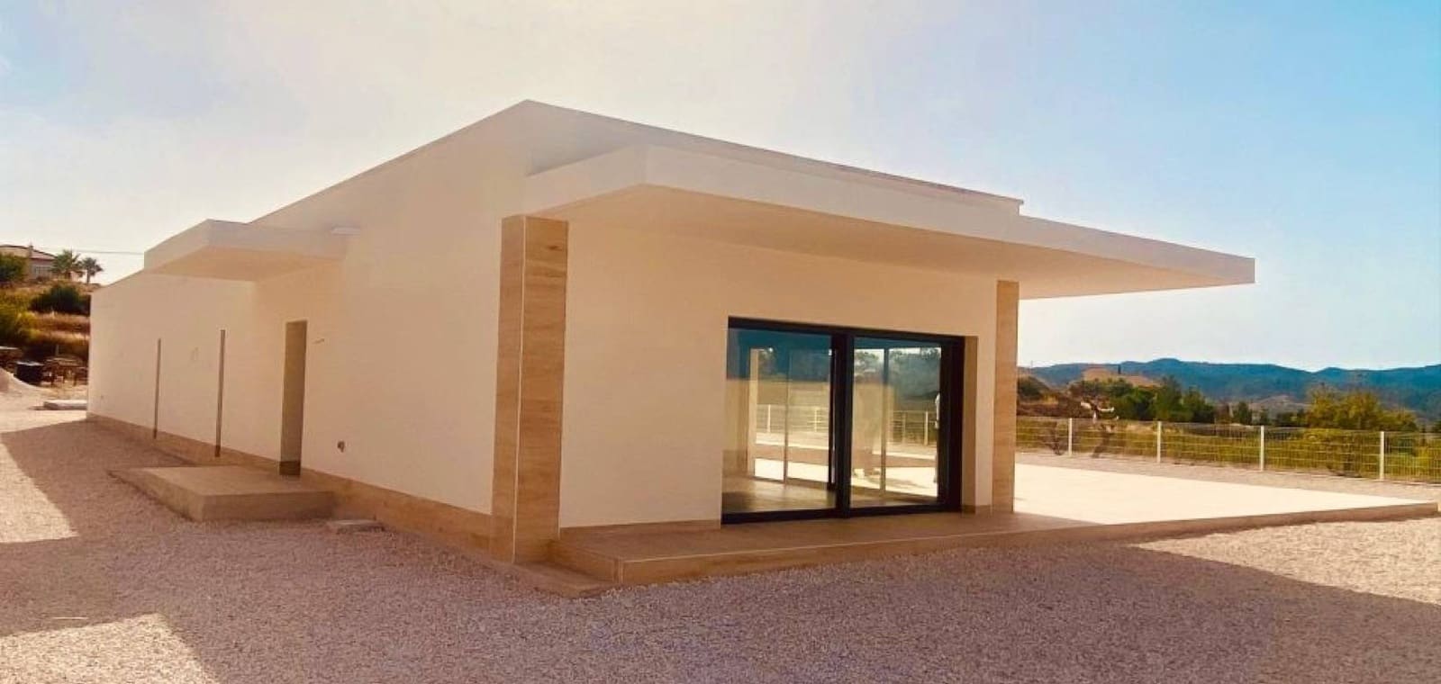 3 slaapkamer Villa te koop in Macisvenda met zwembad garage - € 384.950 (Ref: 9905250)