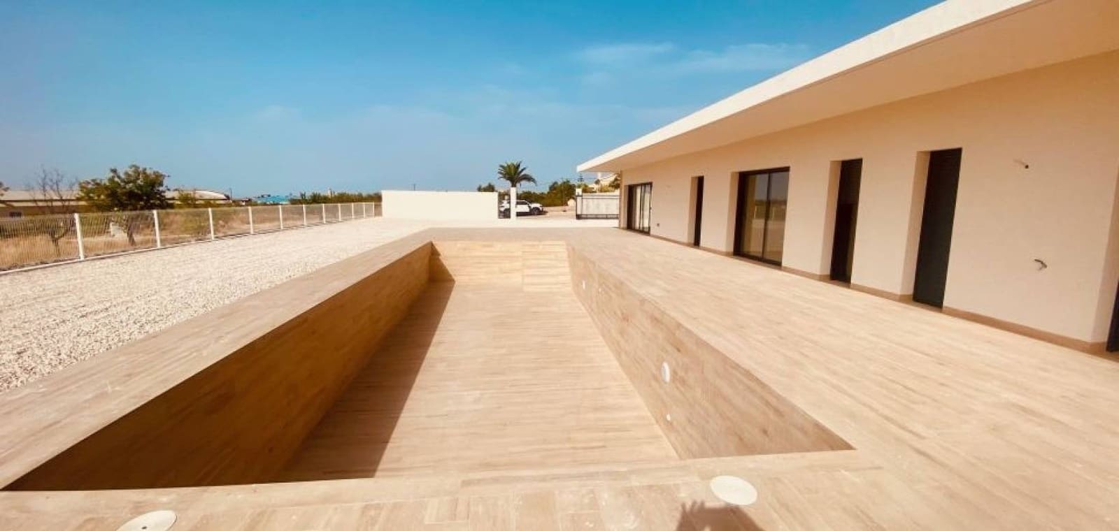 3 slaapkamer Villa te koop in Macisvenda met zwembad garage - € 384.950 (Ref: 9905250)