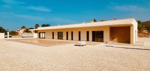 3 slaapkamer Villa te koop in Macisvenda, Abanilla met zwembad garage - € 384.950 (Ref: 9905250)