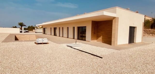 3 slaapkamer Villa te koop in Macisvenda, Abanilla met zwembad garage - € 384.950 (Ref: 9905250)