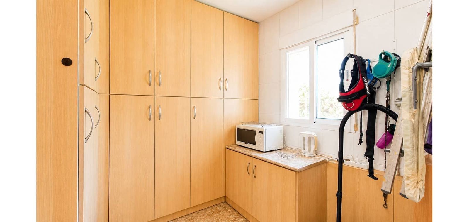 3 slaapkamer Villa te koop in Macisvenda met zwembad garage - € 265.000 (Ref: 9909038)