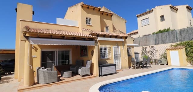 3 soveværelse Villa til salg i Fortuna med swimmingpool - € 269.500 (Ref: 9911523)