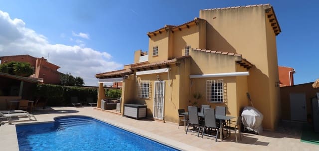 3 soveværelse Villa til salg i Fortuna med swimmingpool - € 269.500 (Ref: 9911523)