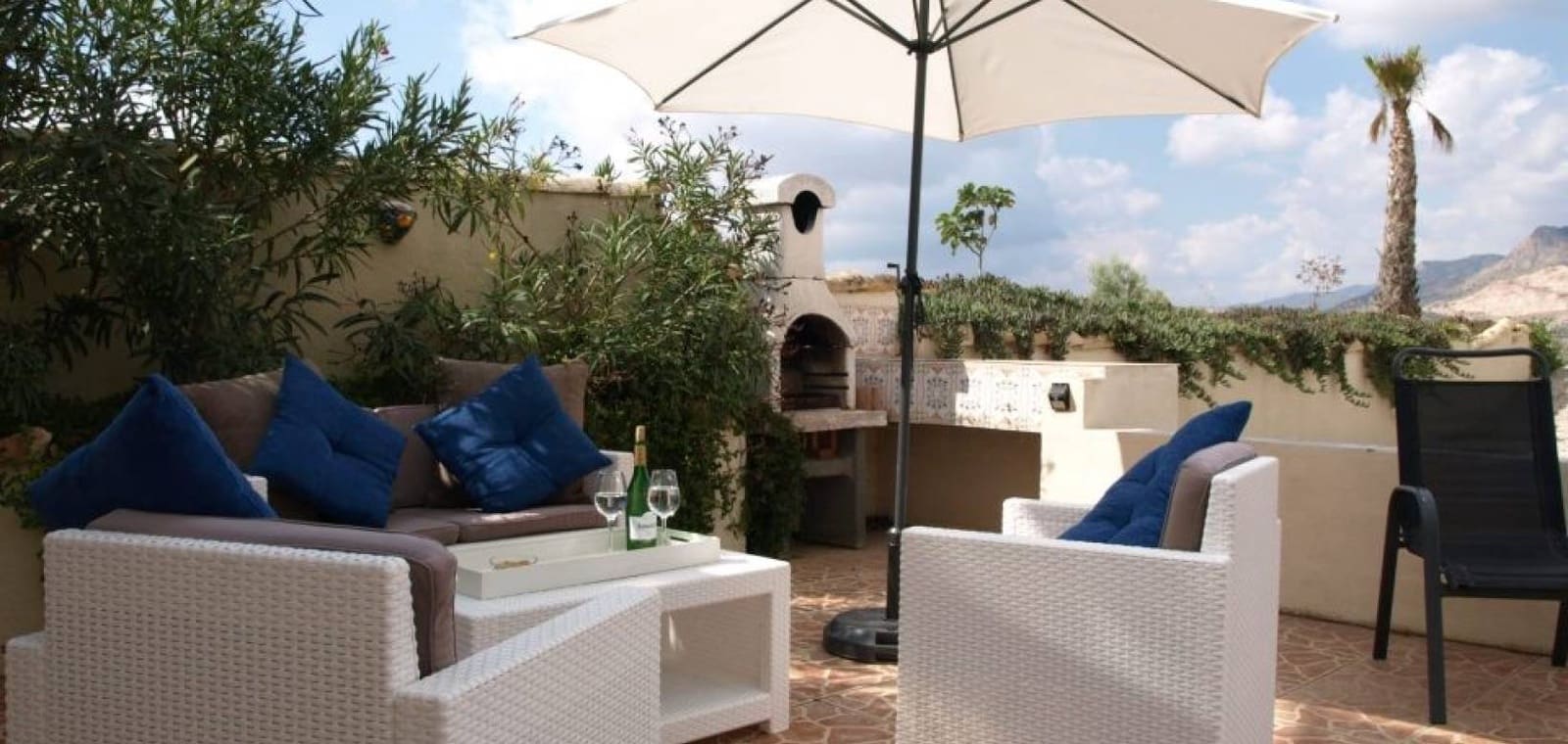 Chalet de 6 habitaciones en Barbarroja en venta con piscina - 535.000 € (Ref: 9911827)
