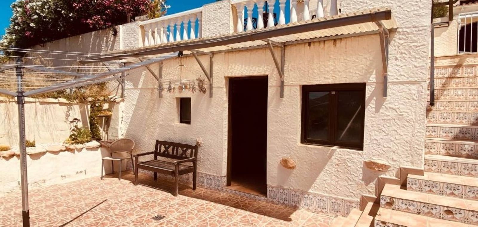 Chalet de 6 habitaciones en Barbarroja en venta con piscina - 535.000 € (Ref: 9911827)