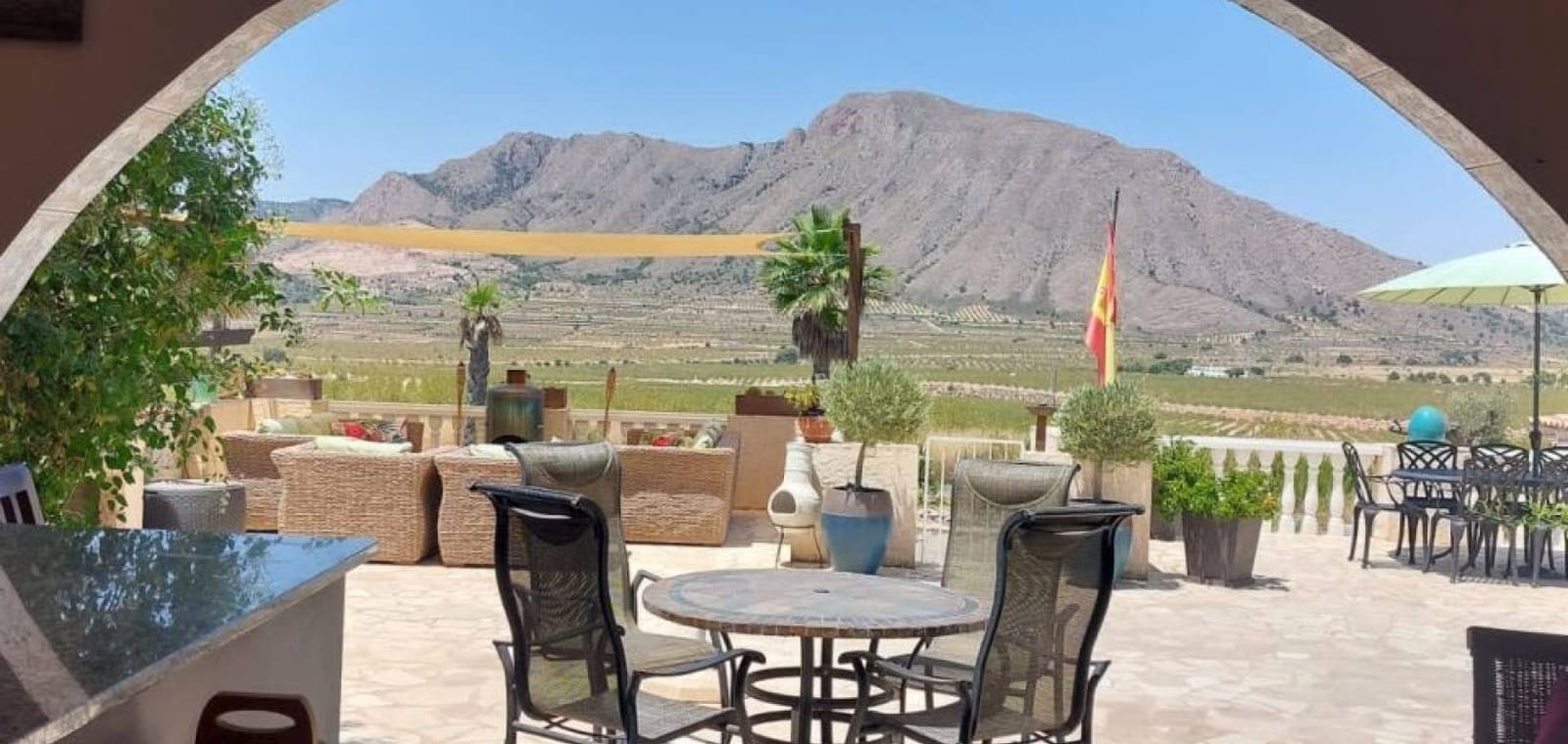 Chalet de 6 habitaciones en Barbarroja en venta con piscina - 535.000 € (Ref: 9911827)