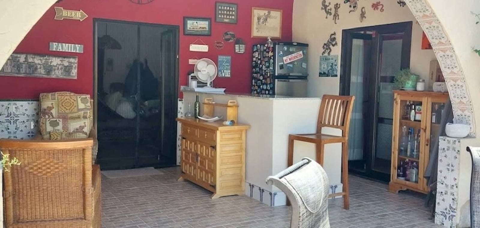 Chalet de 6 habitaciones en Barbarroja en venta con piscina - 535.000 € (Ref: 9911827)