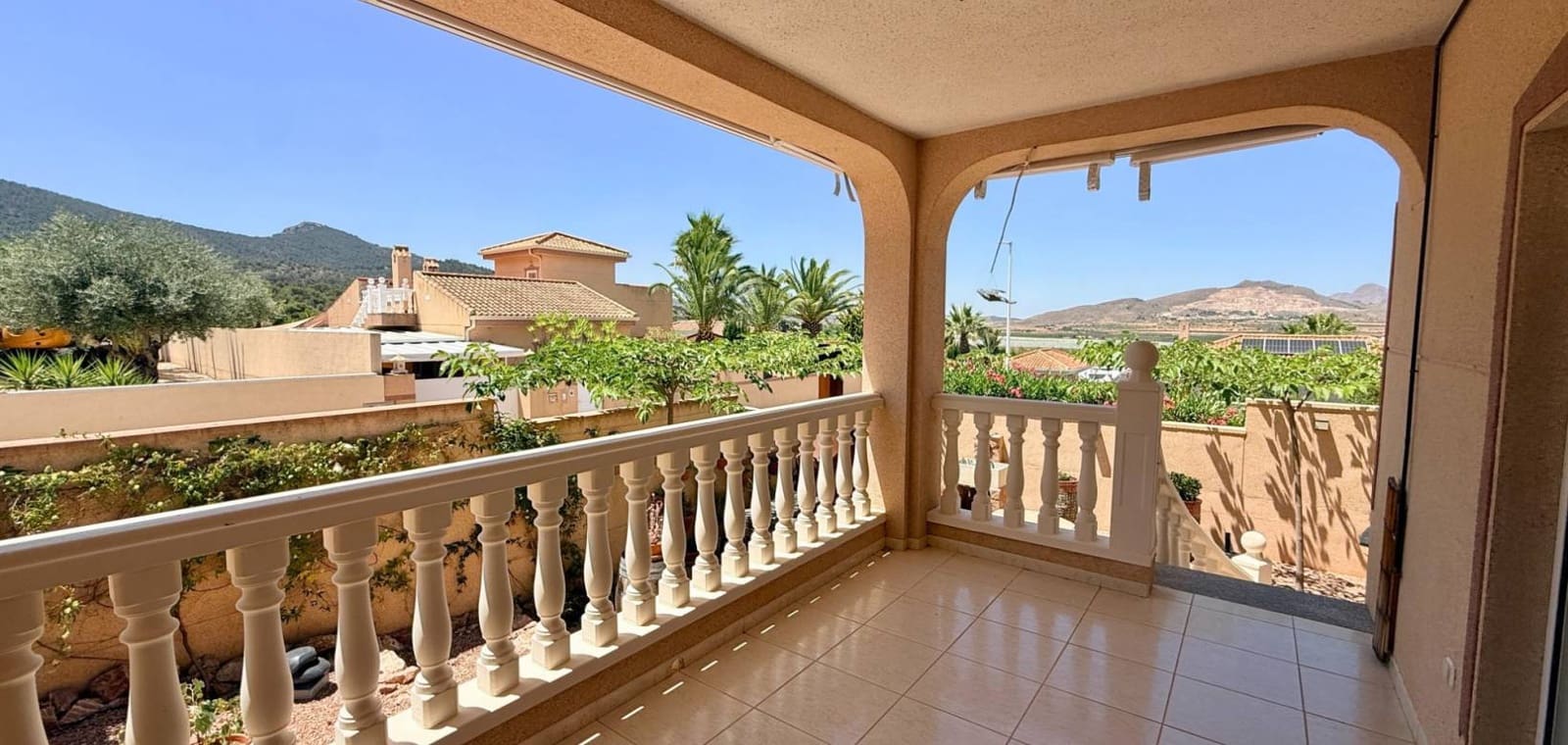 5 chambre Villa/Maison à vendre à Hondon de las Nieves avec piscine garage - 375 000 € (Ref: 9953043)