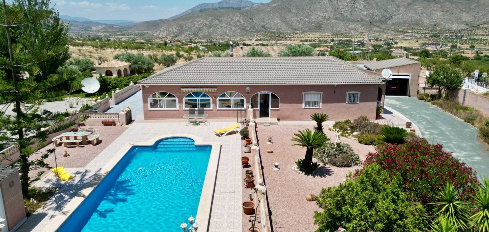 3 camera da letto Villa in vendita in Hondon de los Frailes con piscina garage - 349.950 € (Rif: 9953044)