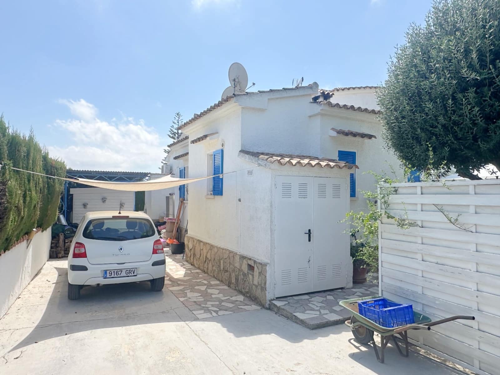 4 Zimmer Villa zu verkaufen in Els Poblets mit Pool Garage - 380.000 € (Ref: 10004627)