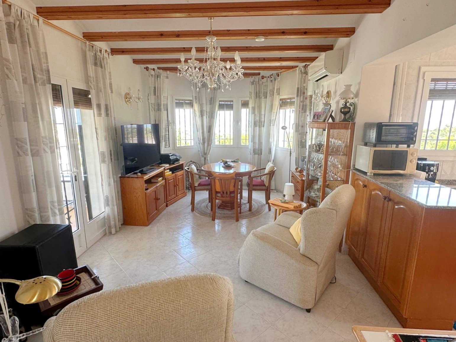 Chalet de 3 habitaciones en Ráfol de Almunia en venta con garaje - 420.000 € (Ref: 10082185)