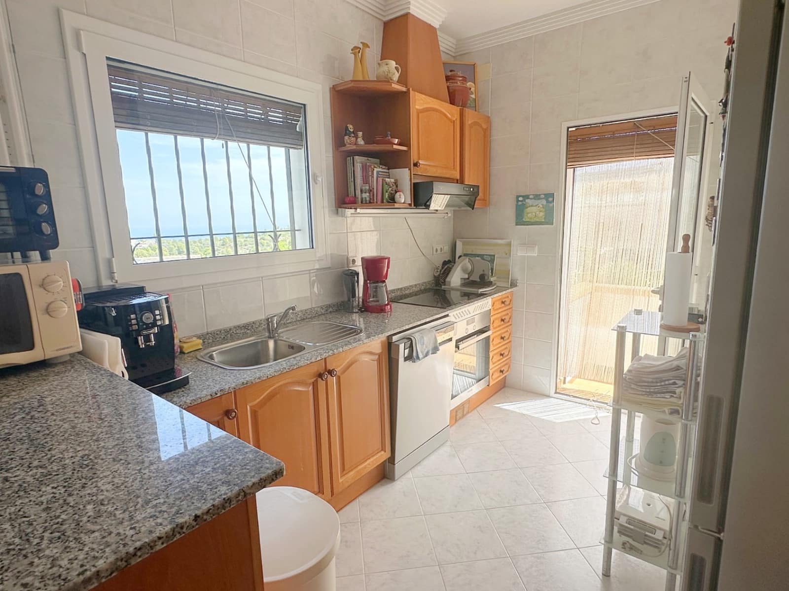 Chalet de 3 habitaciones en Ráfol de Almunia en venta con garaje - 420.000 € (Ref: 10082185)