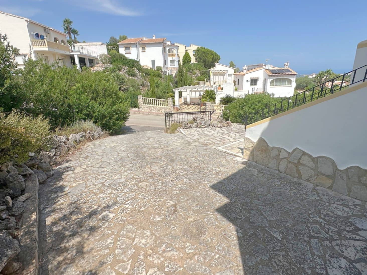 Chalet de 3 habitaciones en Ráfol de Almunia en venta con garaje - 420.000 € (Ref: 10082185)