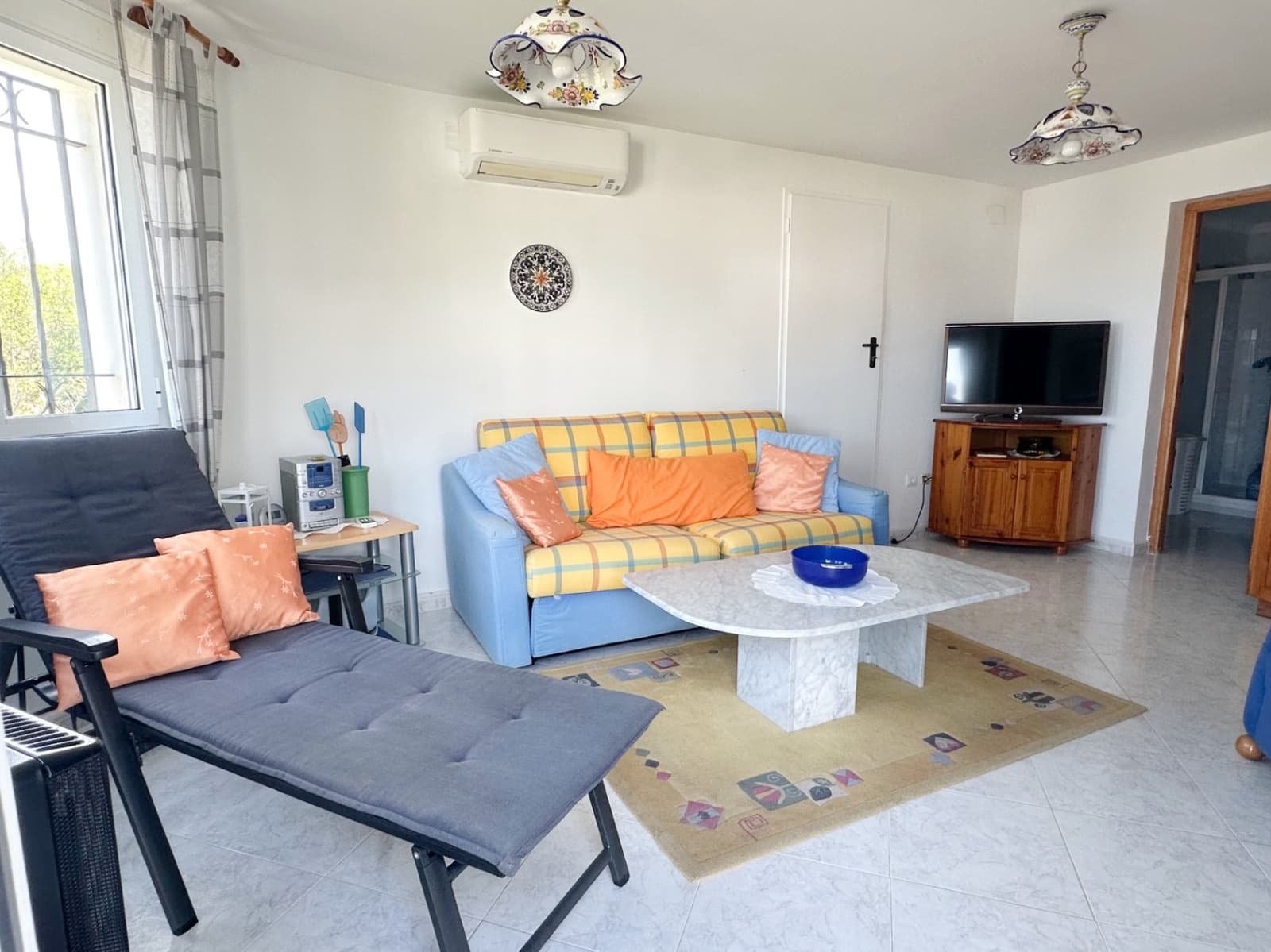 Chalet de 3 habitaciones en Ráfol de Almunia en venta con garaje - 420.000 € (Ref: 10082185)