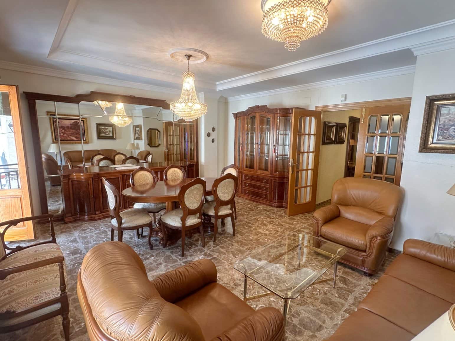 7 bedroom Terraced Villa for sale in Els Poblets with garage - € 699,000 (Ref: 10130943)