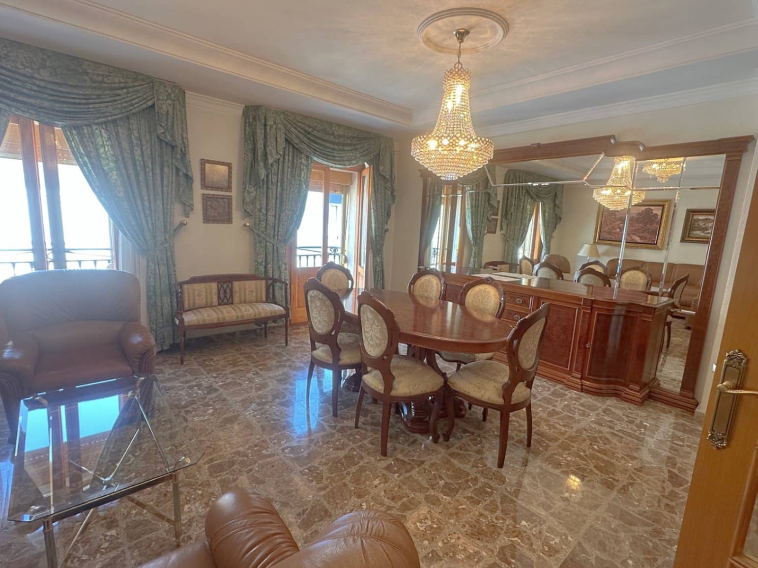 7 bedroom Terraced Villa for sale in Els Poblets with garage - € 699,000 (Ref: 10130943)