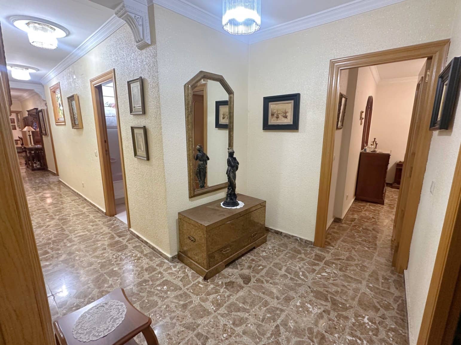7 bedroom Terraced Villa for sale in Els Poblets with garage - € 699,000 (Ref: 10130943)