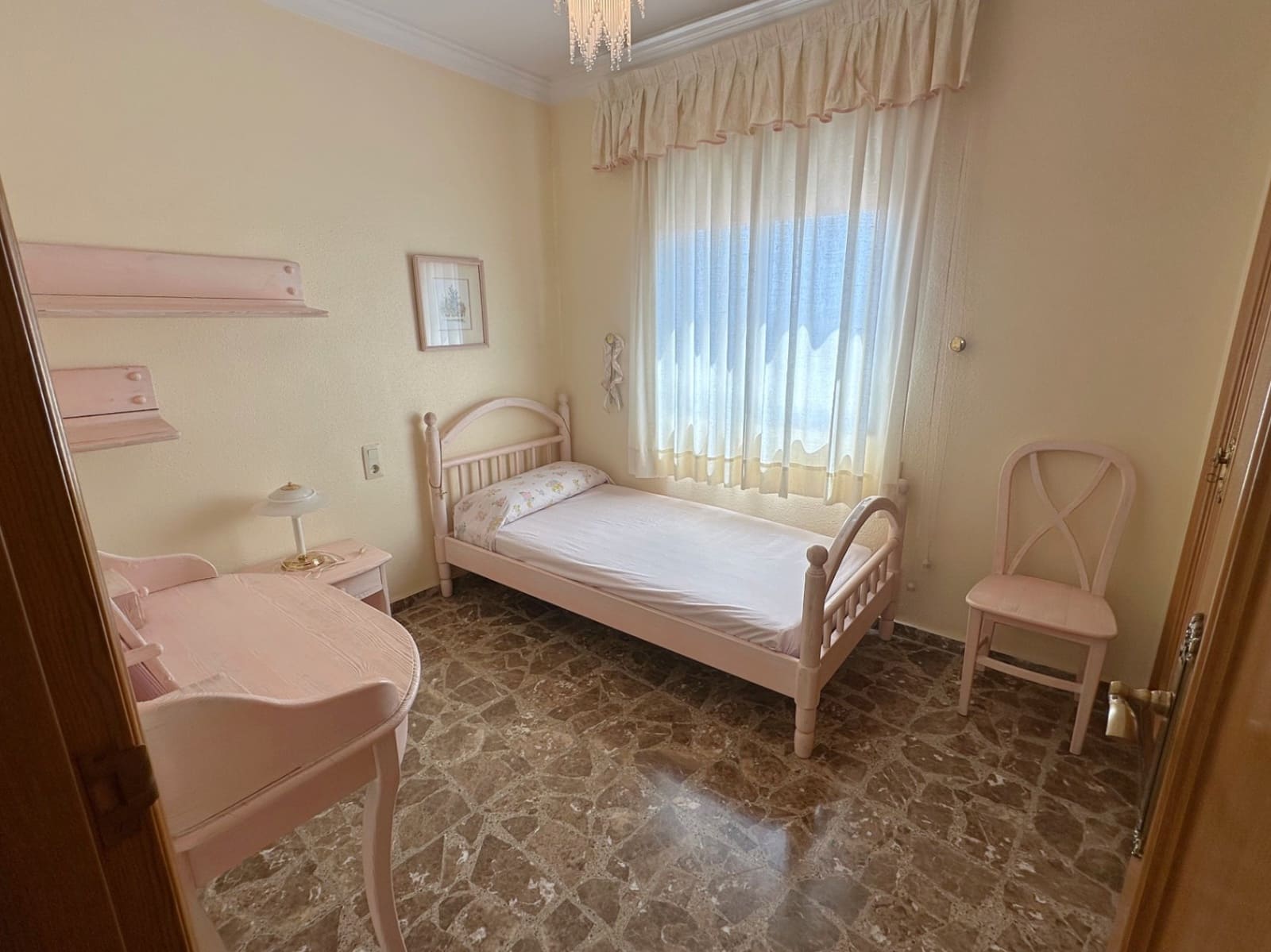 7 bedroom Terraced Villa for sale in Els Poblets with garage - € 699,000 (Ref: 10130943)