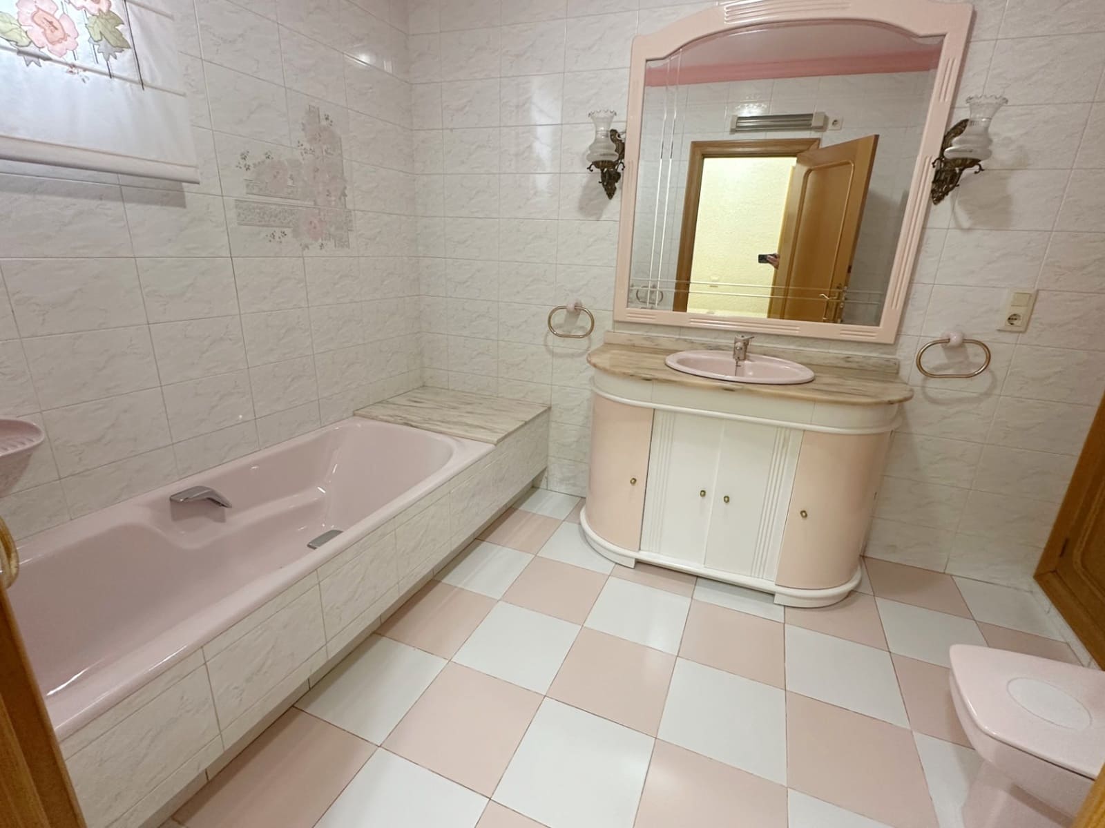 7 bedroom Terraced Villa for sale in Els Poblets with garage - € 699,000 (Ref: 10130943)