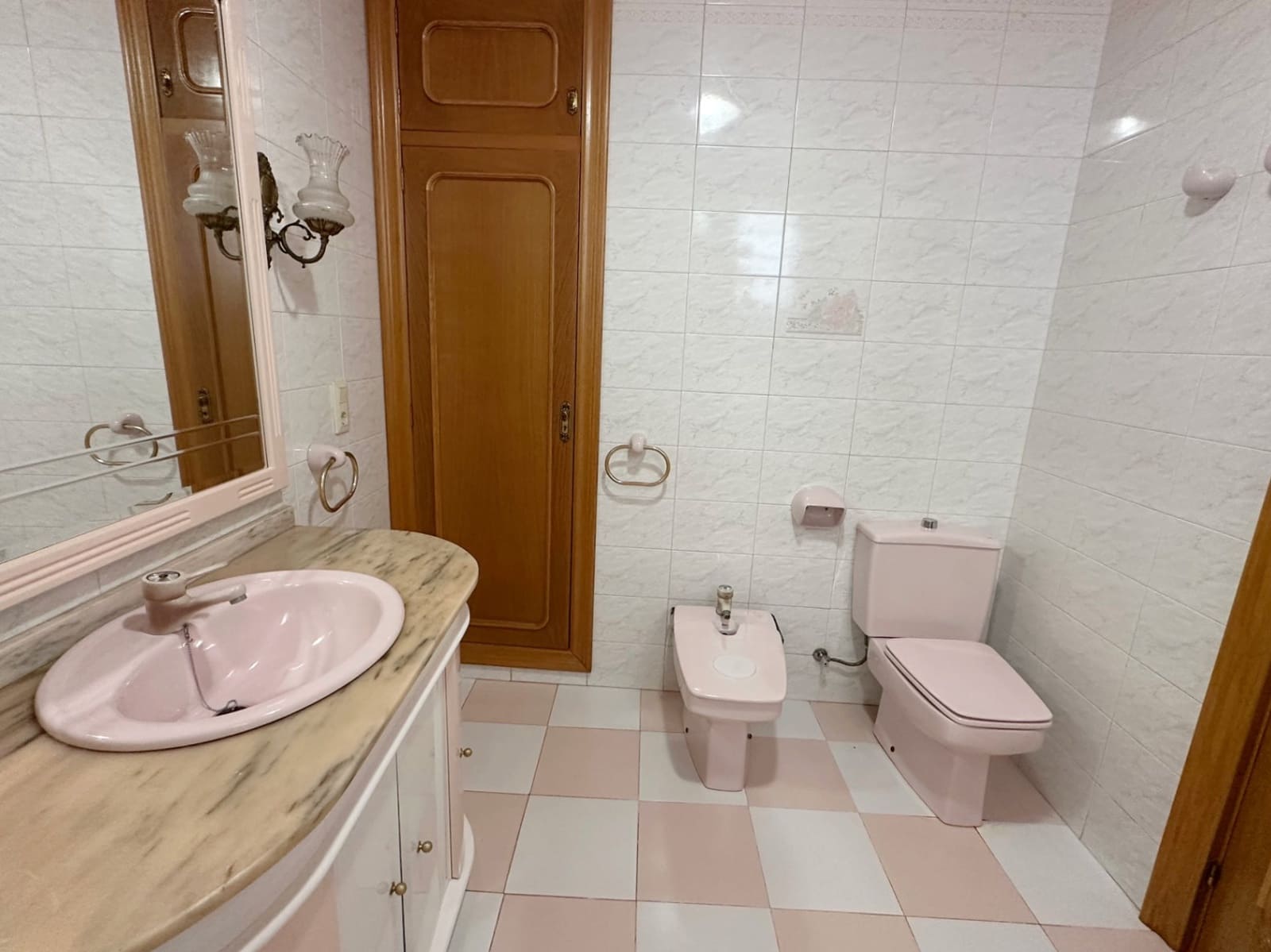 7 bedroom Terraced Villa for sale in Els Poblets with garage - € 699,000 (Ref: 10130943)