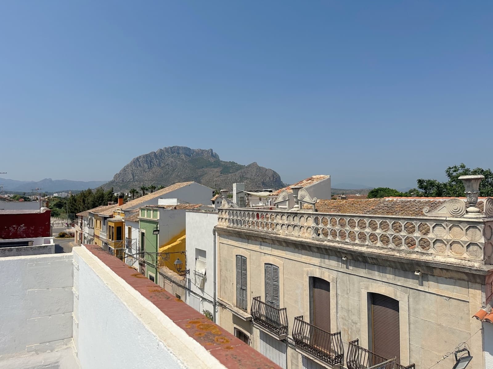 7 bedroom Terraced Villa for sale in Els Poblets with garage - € 699,000 (Ref: 10130943)