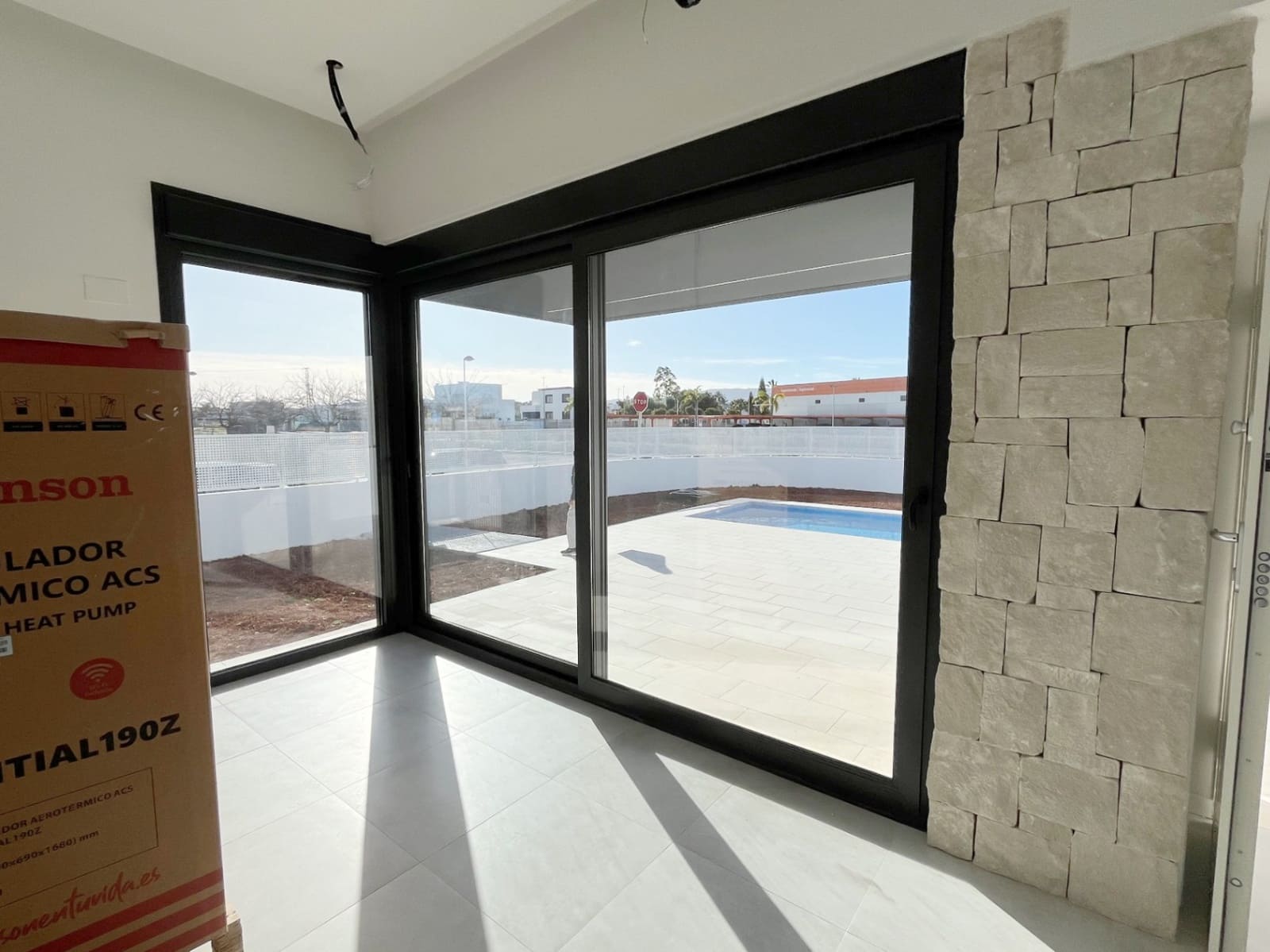 3 makuuhuone Huvila myytävänä paikassa Els Poblets mukana uima-altaan 
autotalli - 475 000 € (Ref: 8690769)