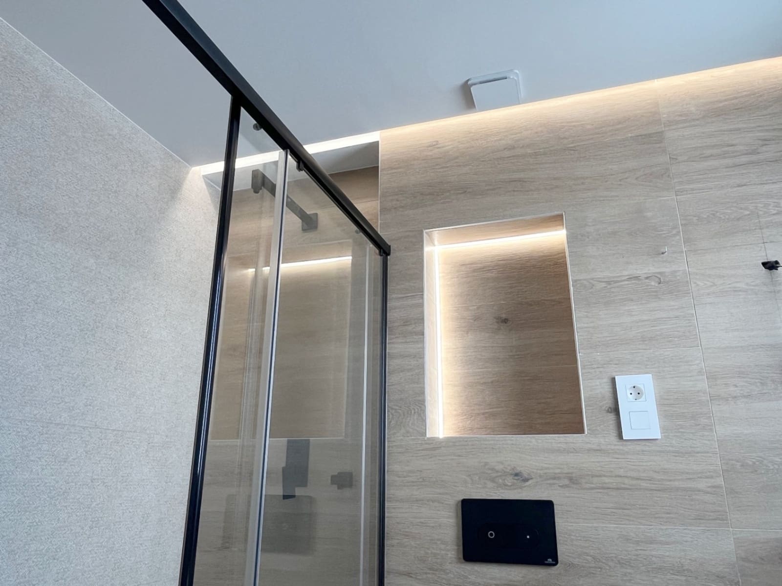 3 makuuhuone Huvila myytävänä paikassa Els Poblets mukana uima-altaan 
autotalli - 475 000 € (Ref: 8690769)